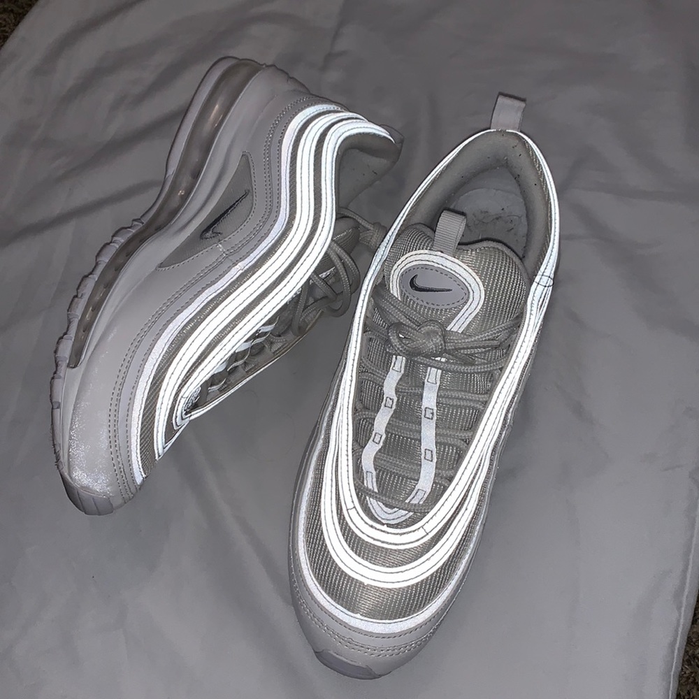 WOMEN'S NIKE AIR MAX 97 CASUAL SHOES